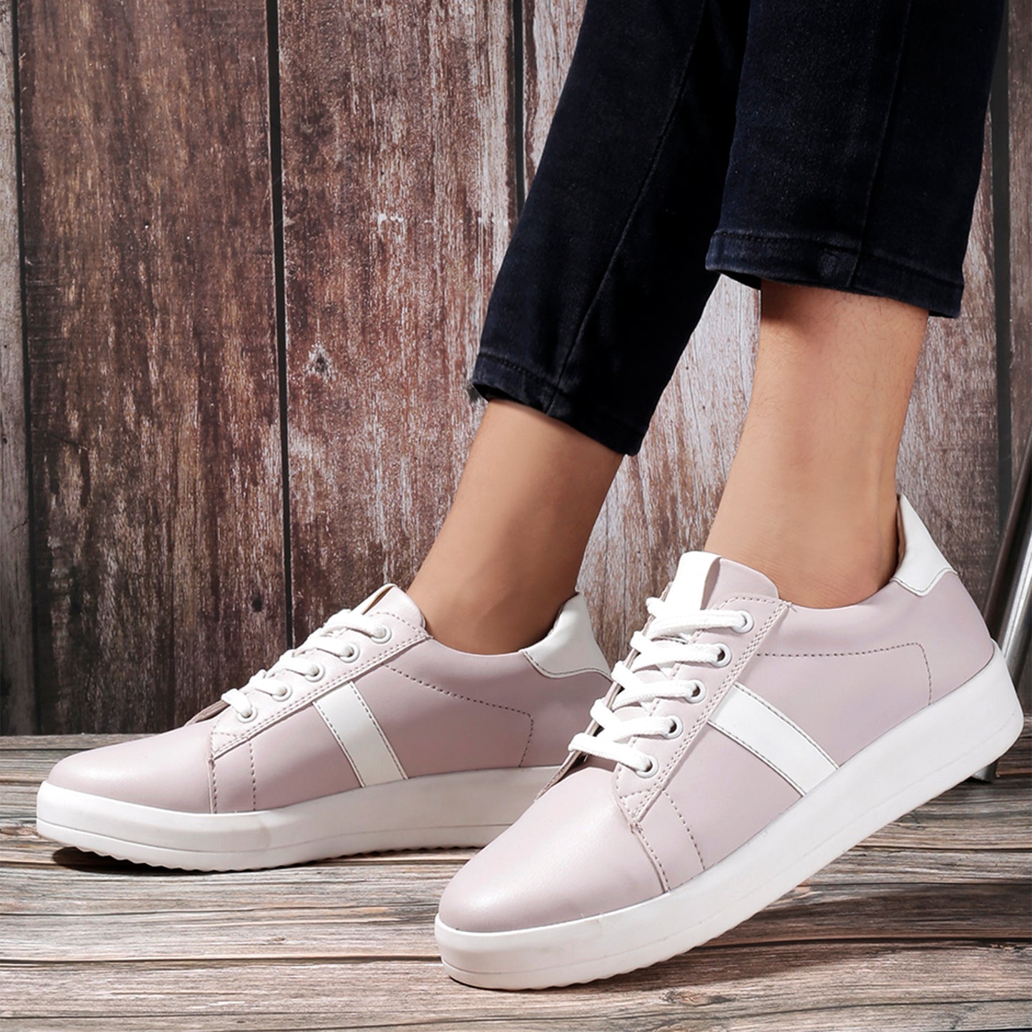 Women's Stylish Fashionable Casual Sneaker Shoes