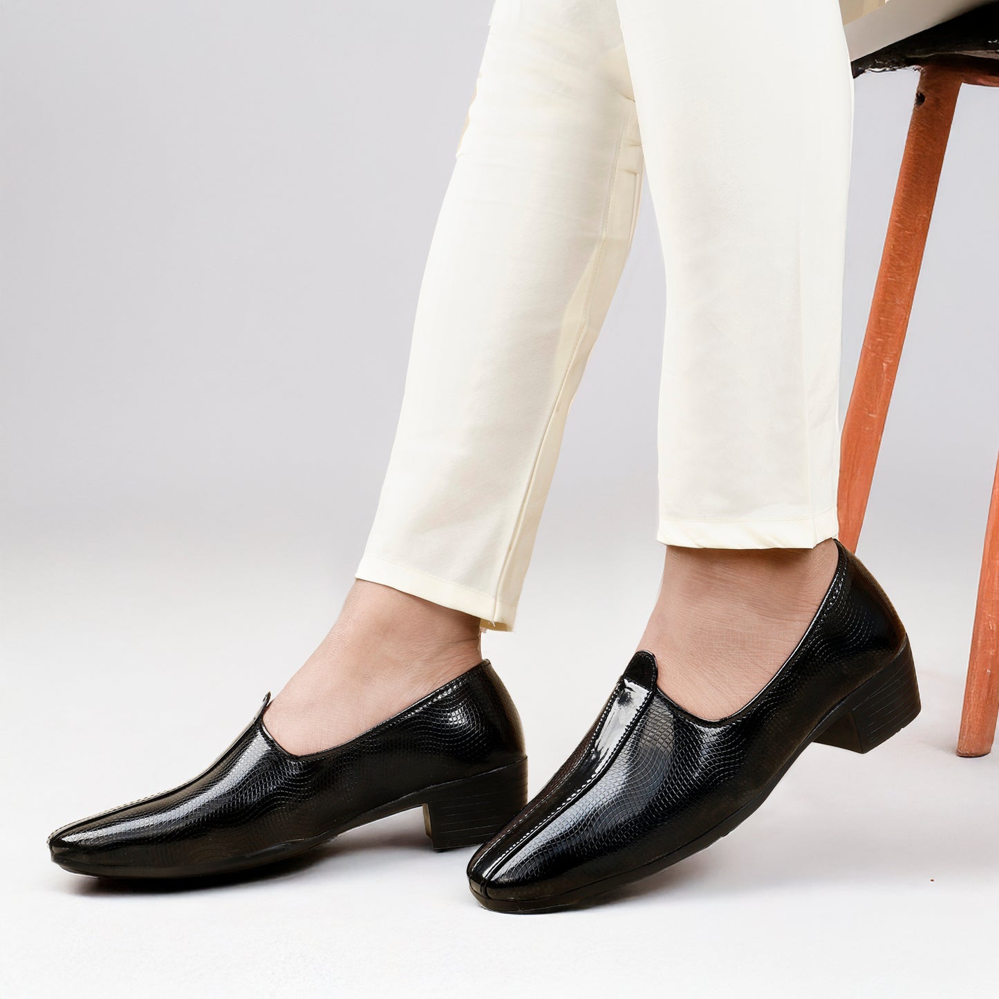 BXXY Height Increasing Traditional Wedding Wear Punjabi Jutti For Men